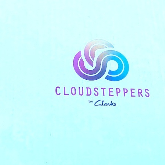 CLARKS 🆕  9 MEDIUM GREY Caddell Dash Wedge Pump in original box - Picture 8 of 11